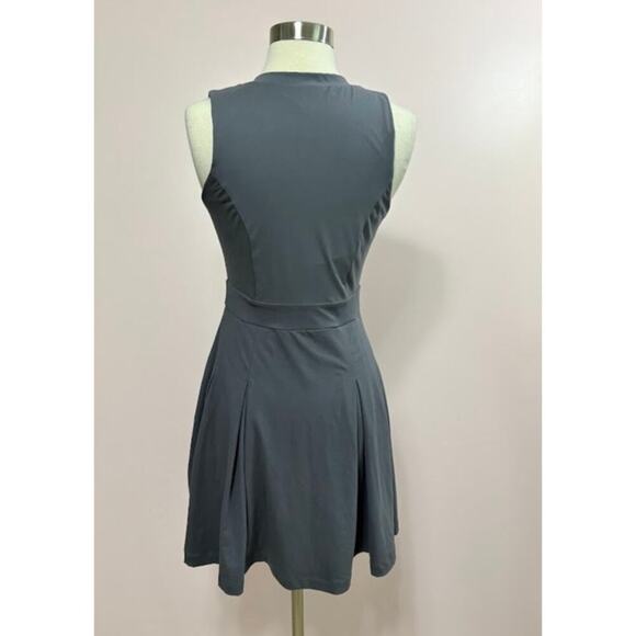 Rae Mode Athletic Dress in Grey Size Small - Picture 2 of 2